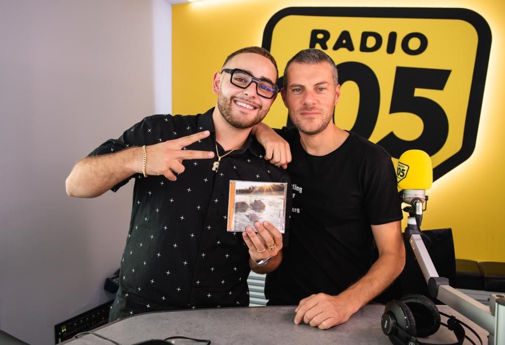 Rocco Hunt a 105 Mi Casa: le foto dell’intervista