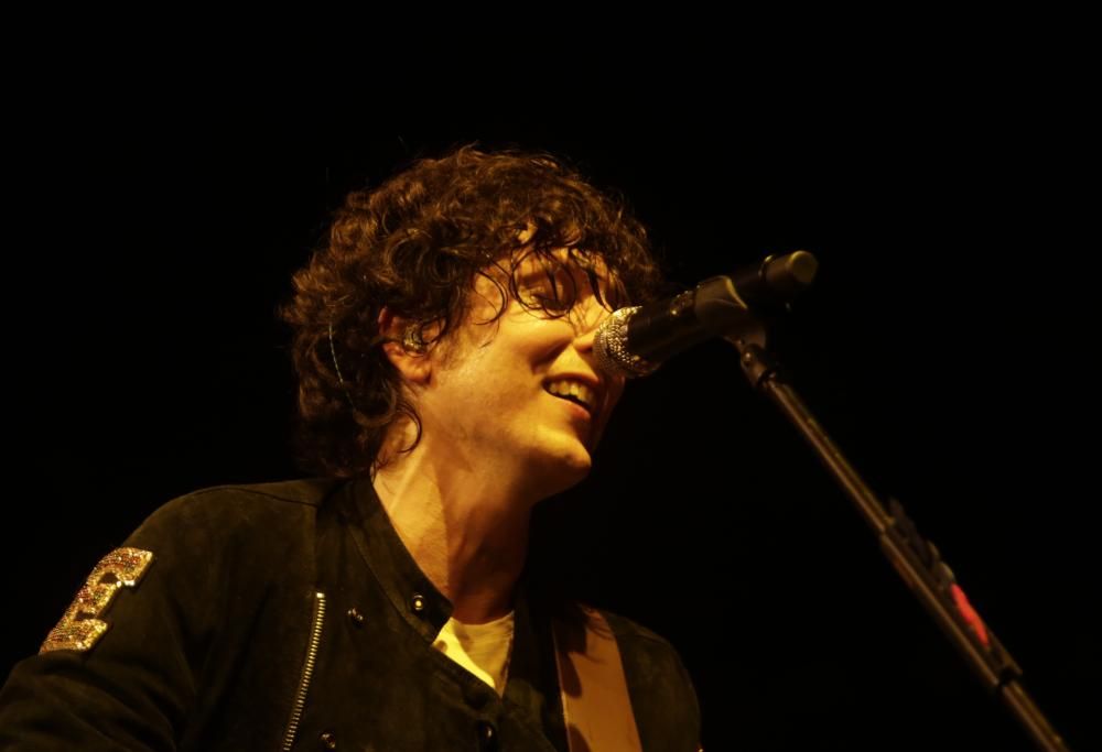 Ermal Meta fa tremare il Forum di emozione!