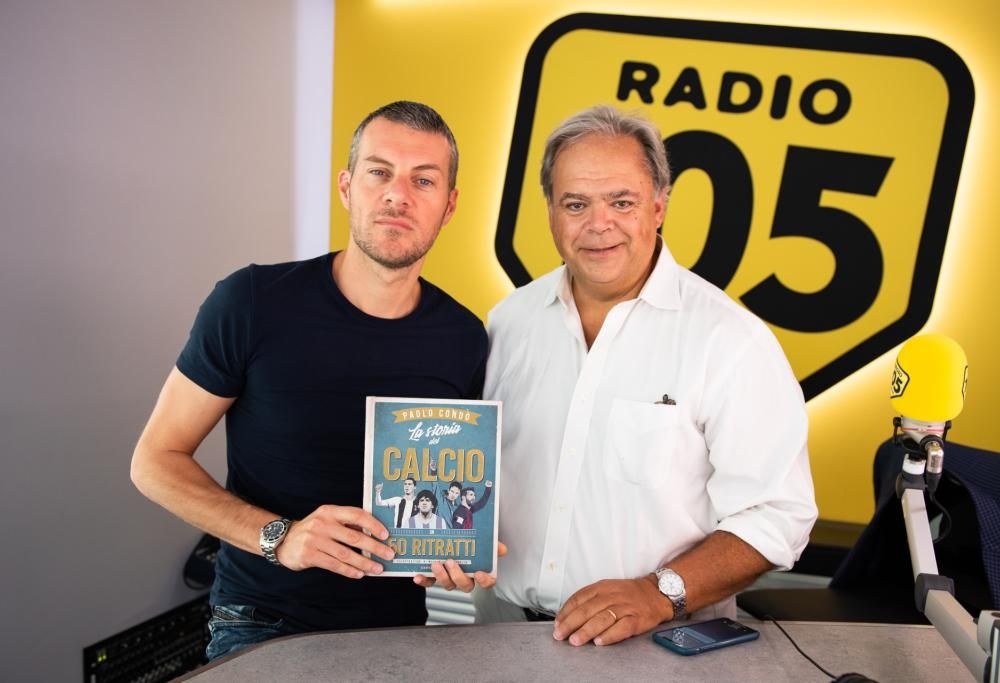 Paolo Condò a 105 Mi Casa per presentare il libro La storia del calcio in 50 ritratti