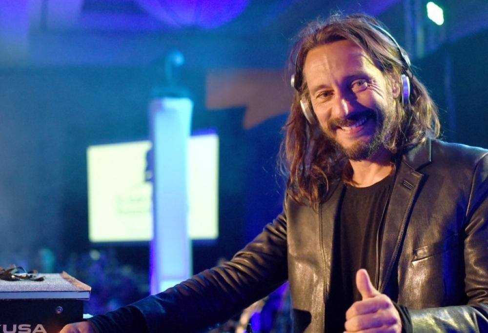 Giovedì 8 alle 18.00, in diretta con Max Brigante c’è Bob Sinclar!