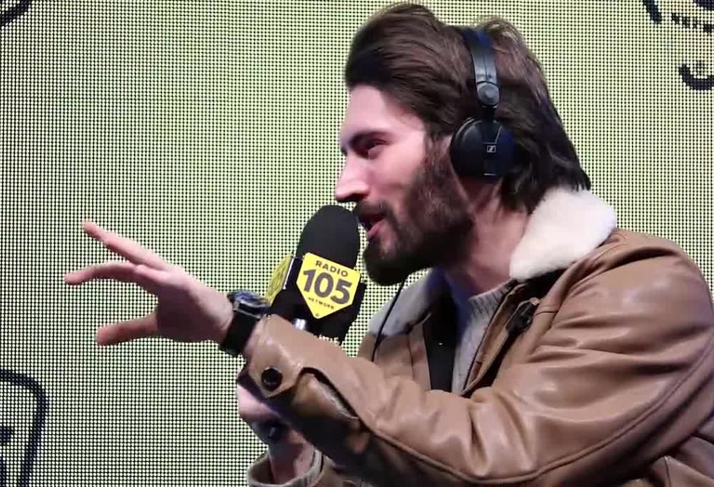 Sanremo 2018, Giovanni Caccamo a 105 Mi Casa: “Voglio portare nelle case degli italiani amore”