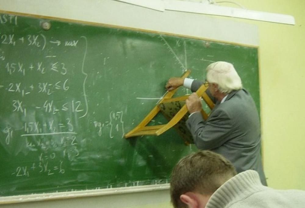 Professori non convenzionali: quando la scuola esce dagli schemi