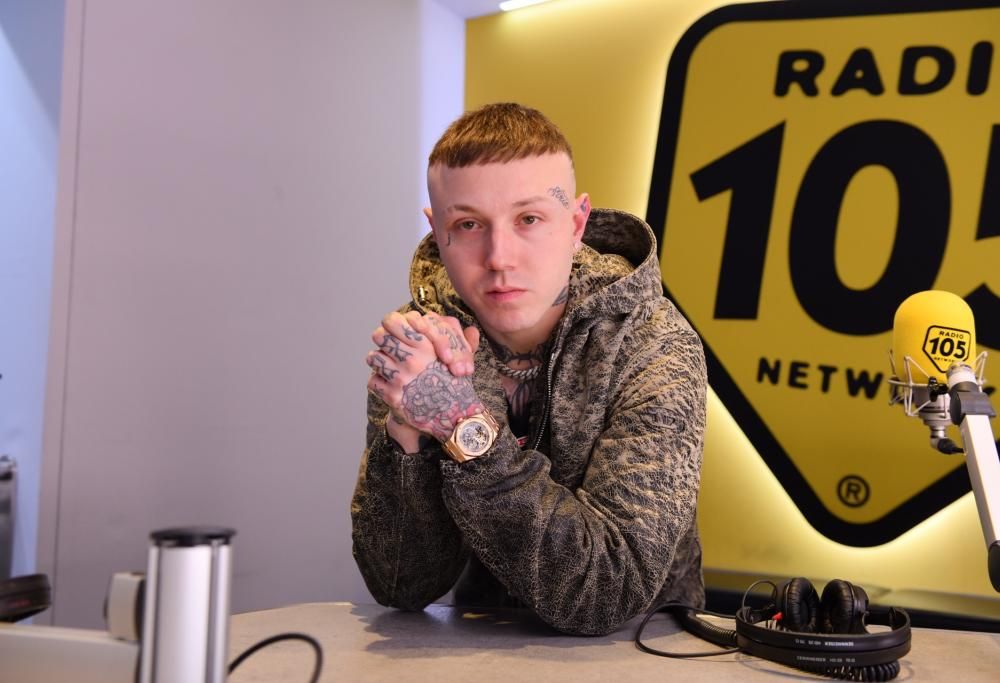 “Sanremo mi ha insegnato la pazienza” Lazza a 105 Mi Casa