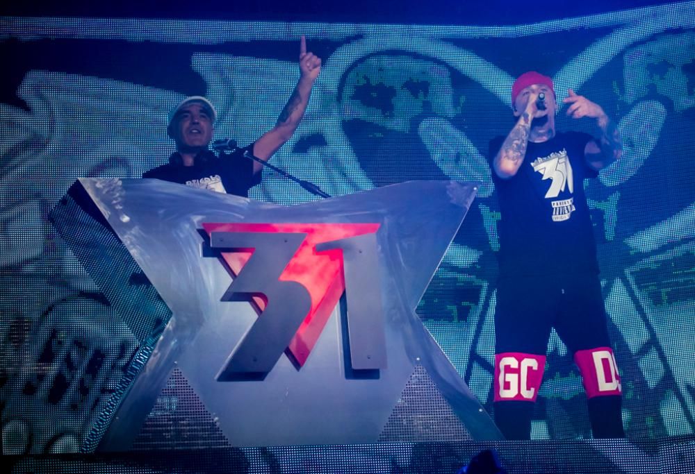 J-Ax: le foto più belle della grande festa al Fabrique