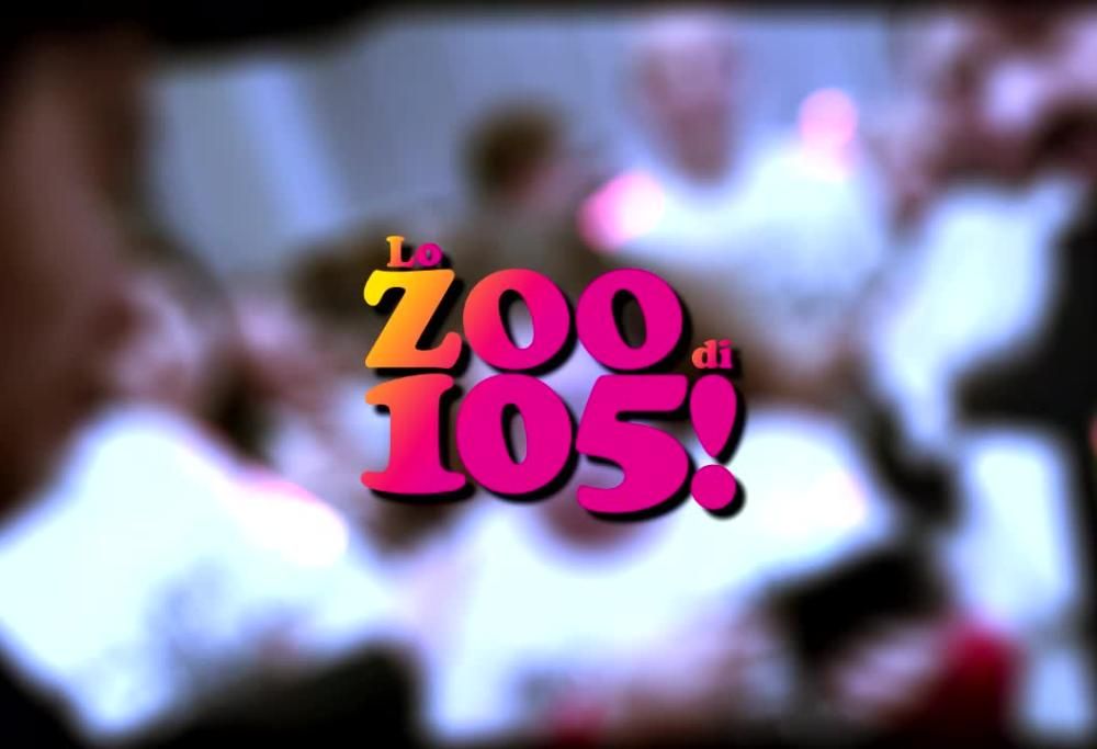 Buon Natale e Buon Anno dallo Zoo di 105 e dal suò papà!