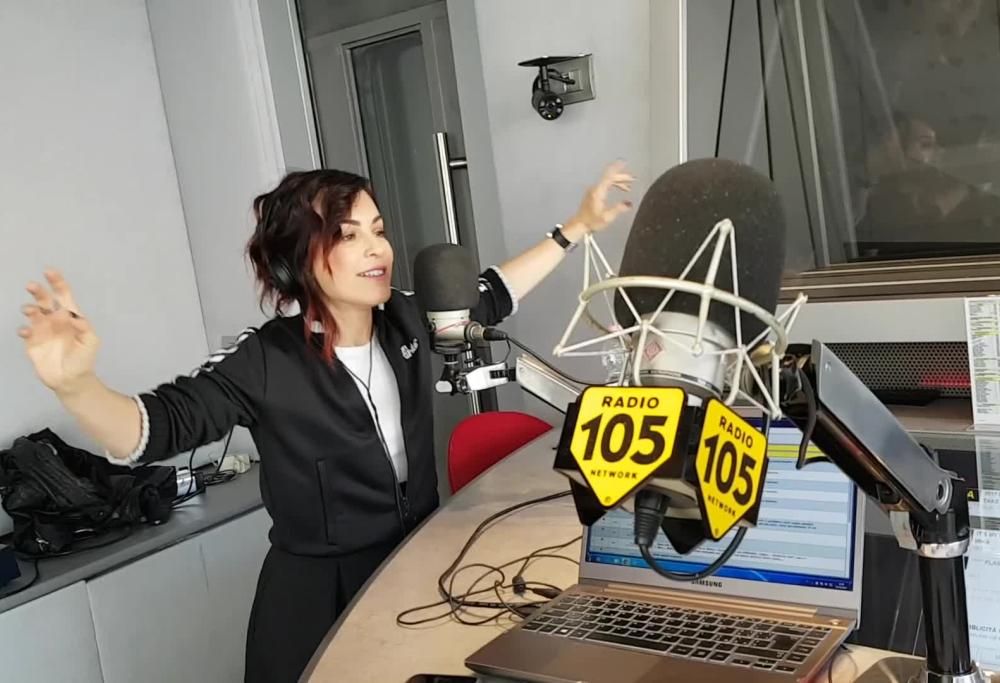 Alexia fa il suo esordio a 105 Take Away cantando “Uh La La La”