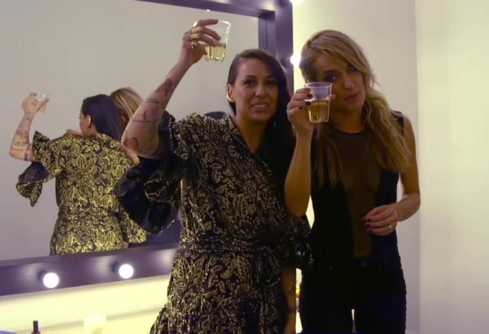 TOP DJ: Fabiola e Syria nel backstage di TOP DJ