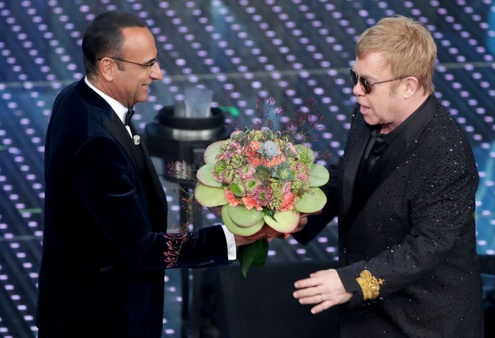 Sanremo 2016, una prima serata senza sussulti. Virginia Raffaele la più applaudita