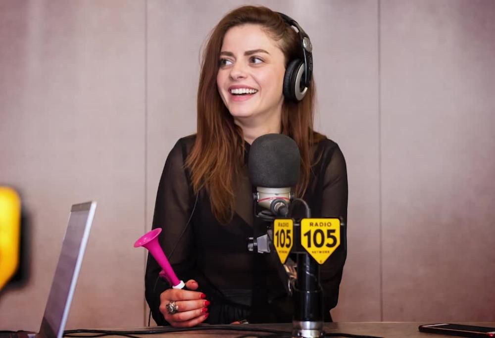 Annalisa a 105 Mi Casa: “Il nuovo disco parla di come vivere con entusiasmo i cambiamenti”