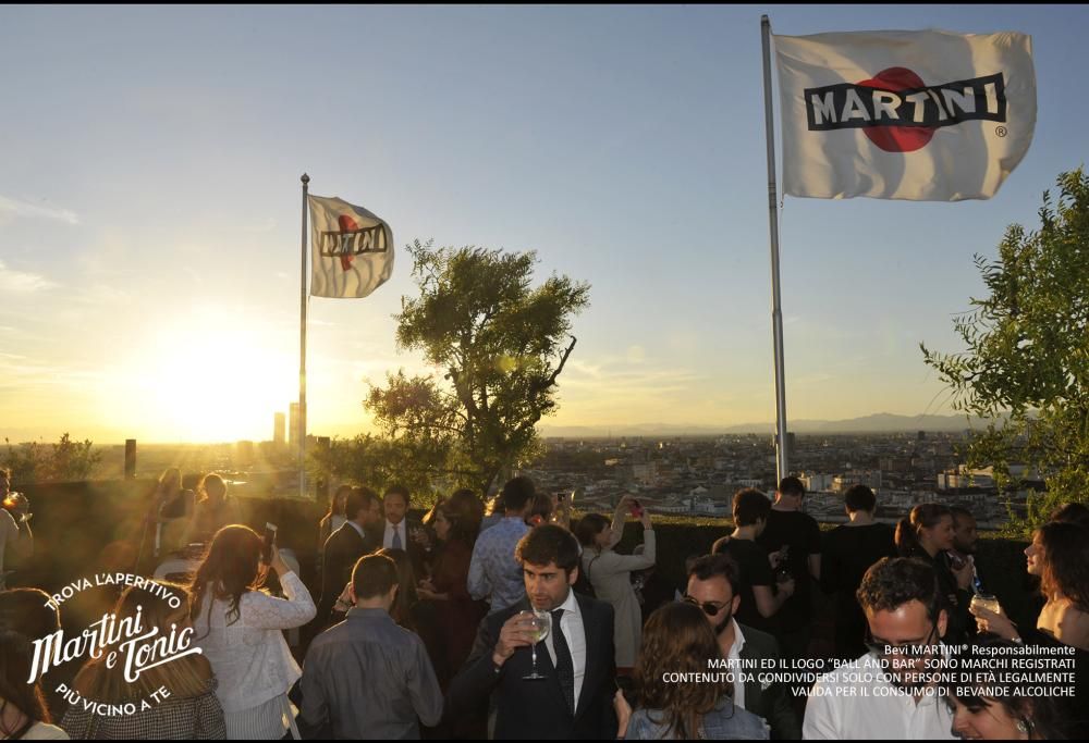 A Radio 105 celebriamo l’ora dell’aperitivo e la gioia delle serate estive con MARTINI®