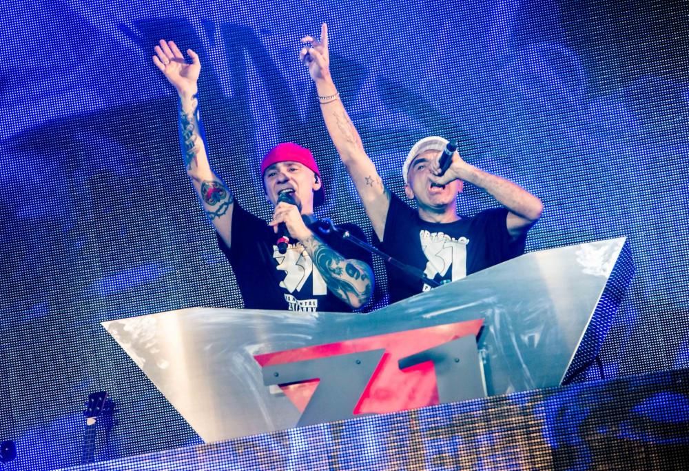 J-Ax torna sul palco con Dj Jad: le foto della reunion degli Articolo 31