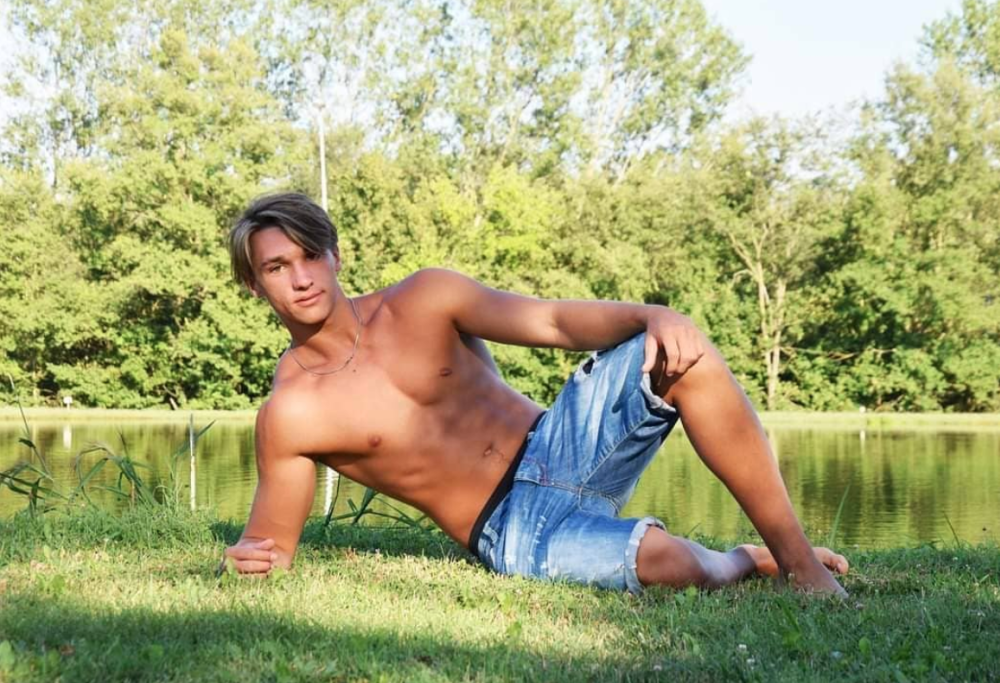 Ecco chi è Filippo, il 19enne eletto il più Bello d’Italia