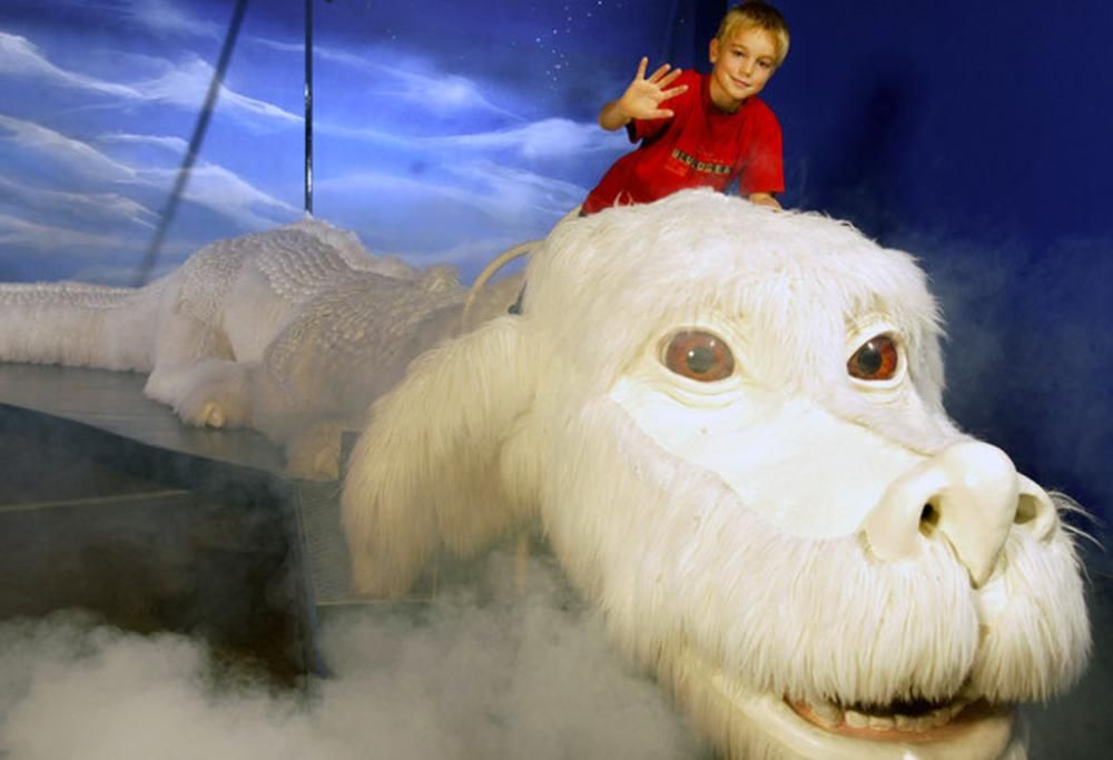 Vuoi cavalcare il vero FortunaDrago de “La Storia Infinita”? Ecco dove