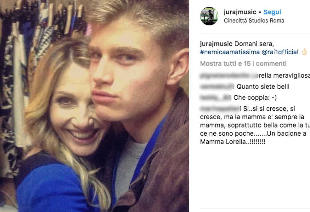Il figlio di Lorella Cuccarini sta facendo impazzire il web: ecco le foto