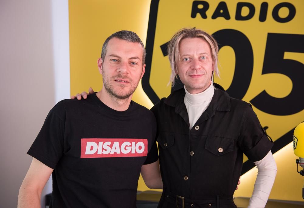 Andy a 105 Mi Casa per presentare lo spettacolo “Andy and the white dukes”: guarda le foto più belle!