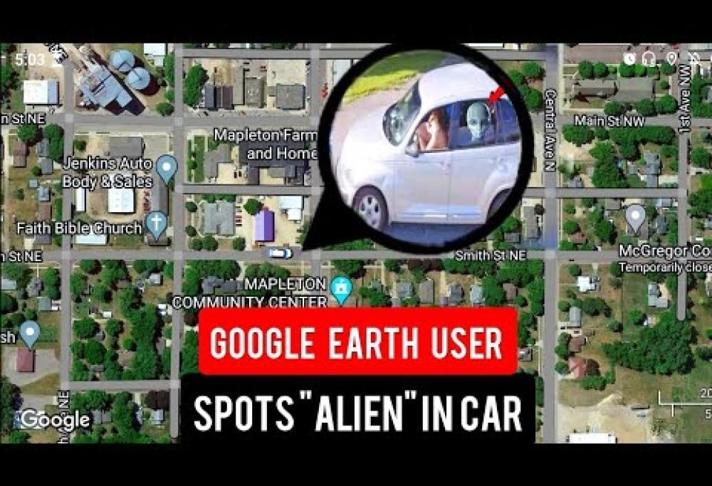 Google Earth e l’incredibile scoperta: c’è un alieno che viaggia in macchina