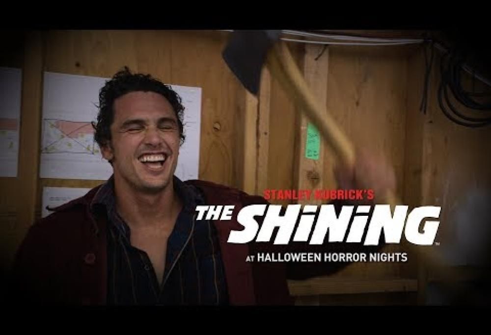 James Franco indossa la maschera di Jack Torrence e se ne va in giro a spaventare i turisti degli Studios