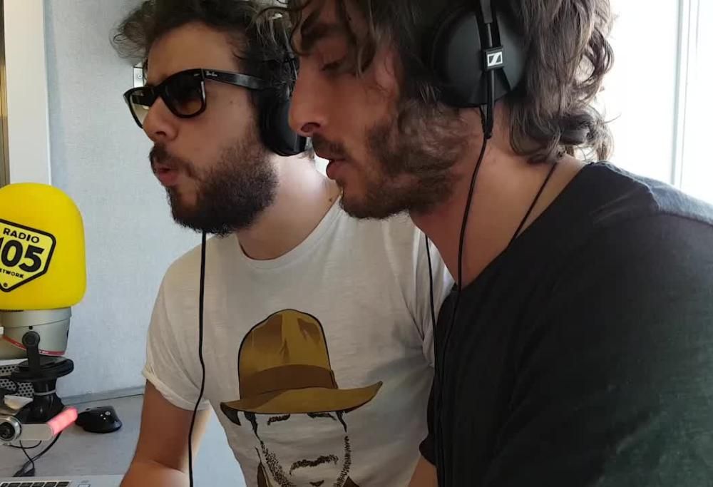 105 Take Away: la parodia dei PanPers di “Una Vita In Vacanza”