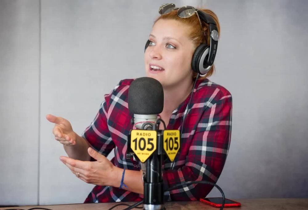 Noemi a 105 Mi Casa: “‘Autunno’  è una canzone che mi diverte tantissimo”