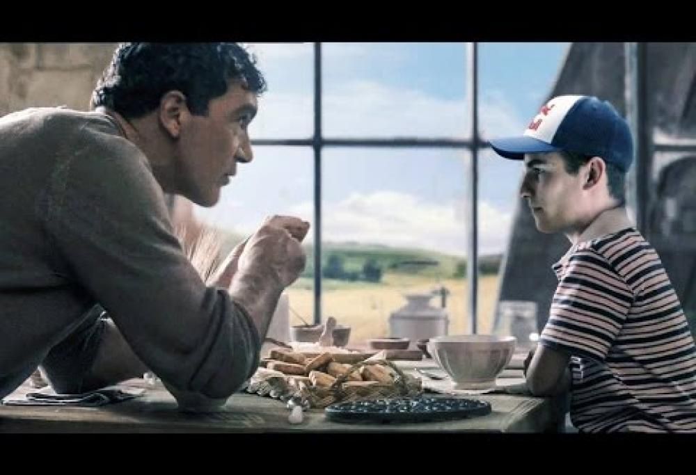 “IL BISCOTTO DI VALENCIA”  GUARDA IL NUOVO SPOT DI BANDERAS