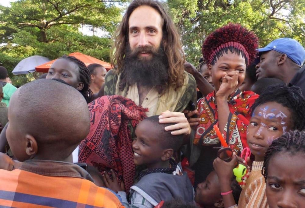 Daniel: Gesù australiano escursionista in Kenya