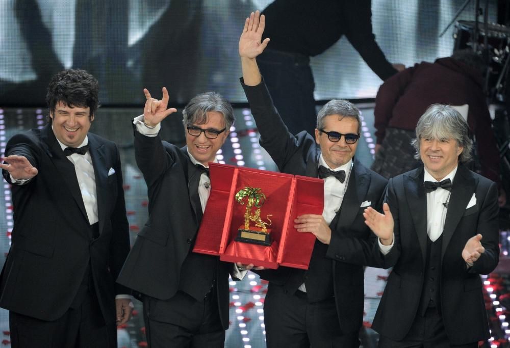 Sanremo 2016: vincono gli Stadio. E Vasco posta “Evvivaaaa!!!” su Facebook!