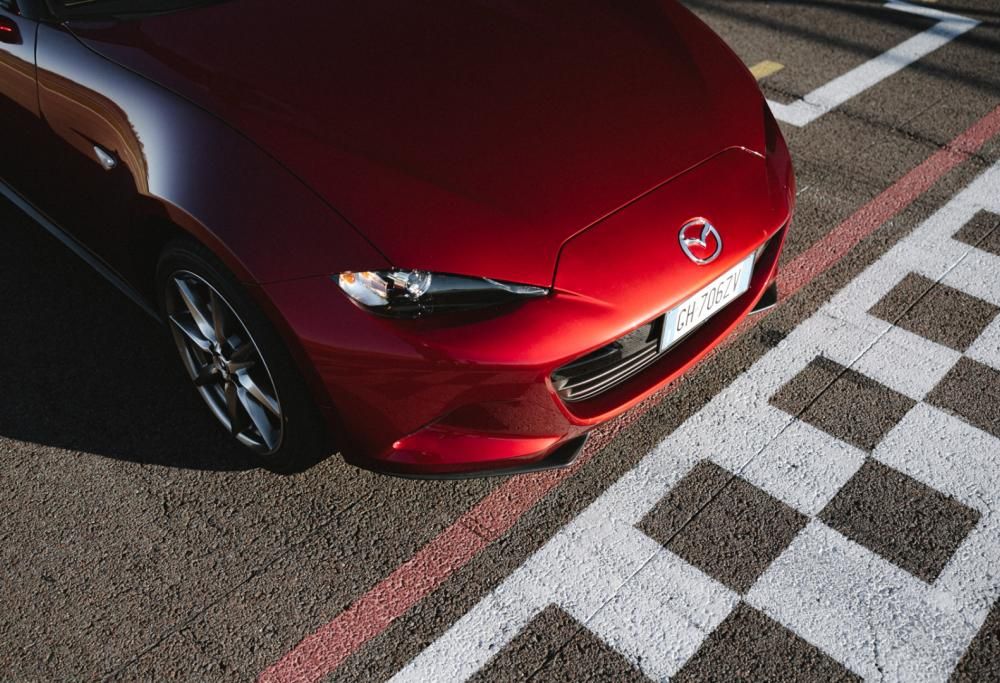 Mazda MX-5, il raduno 2022 da record! A tempo di musica 707 in pista all’Autodromo di Modena