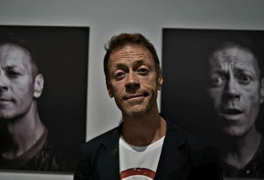 Rocco Siffredi ha vinto 3 Oscar del Porno: “Non conta il quanto, ma il come”