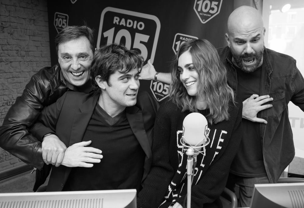 Riccardo Scamarcio e Miriam Leone, le foto dell’intervista a 105 Friends
