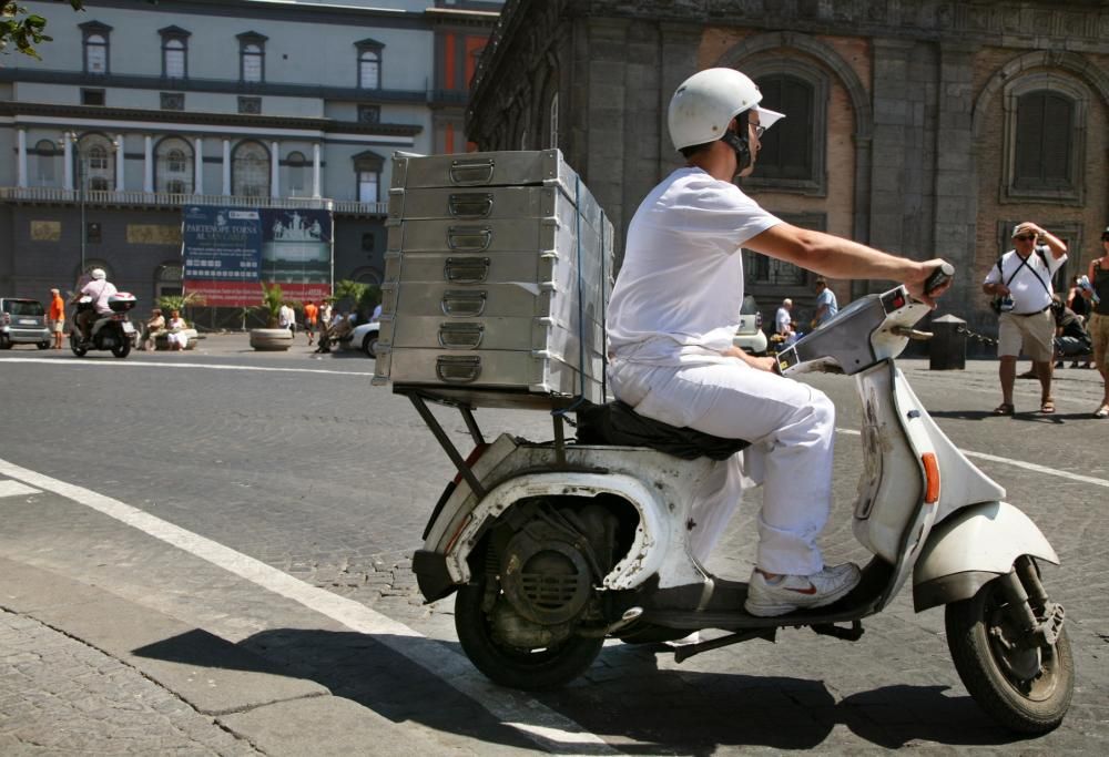 10 storie assurde sulle consegne a domicilio