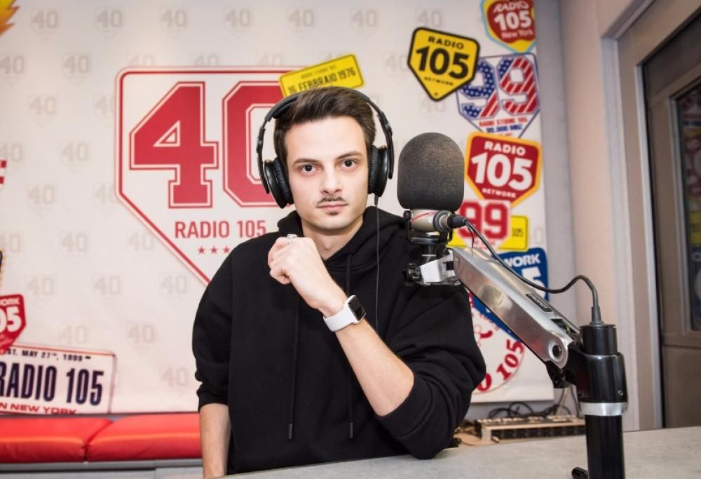 Fabio Rovazzi a 105 Mi Casa