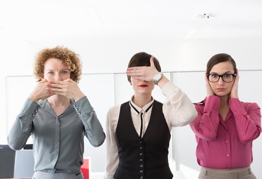 Le 10 + 1 frasi da non dire in ufficio