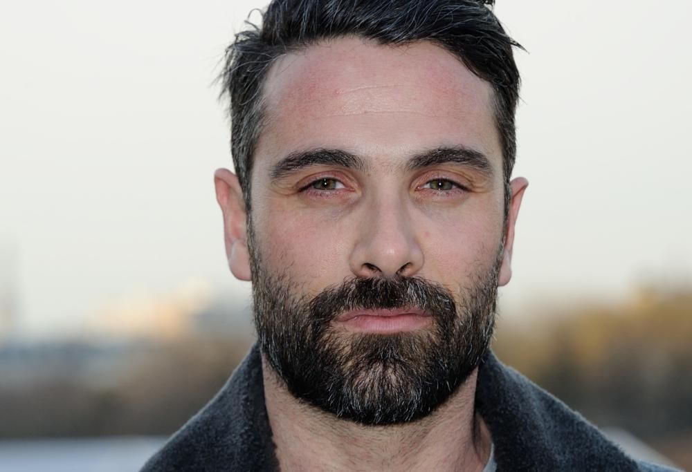 L’attore Luca Calvani Kris & Love, sabato alle 10.00