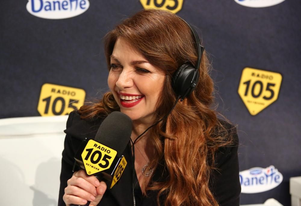 Cristina D’Avena a 105 Mi Casa!