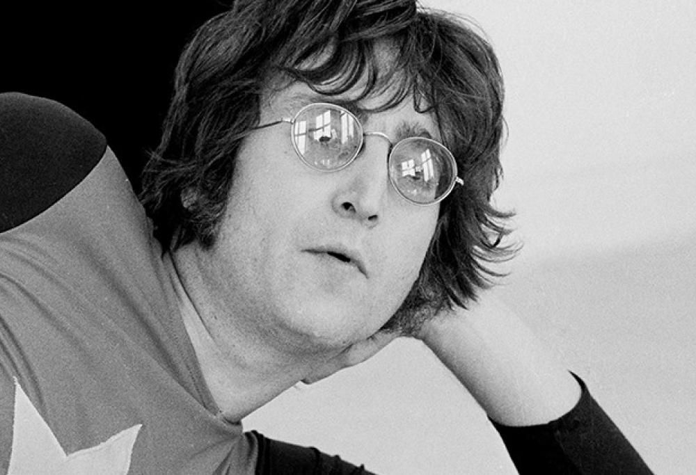 36 anni fa moriva John Lennon, il foto-diario di un mito.