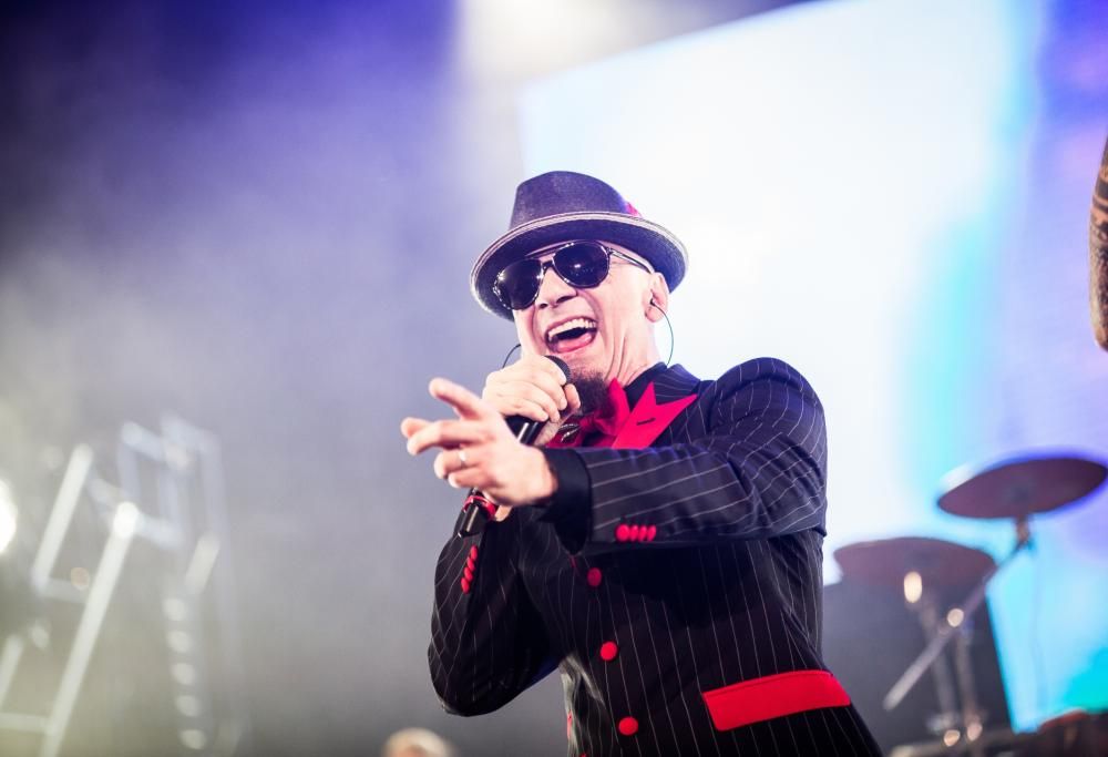 J-Ax in diretta con Max Brigante, giovedì 9 alle 18.00