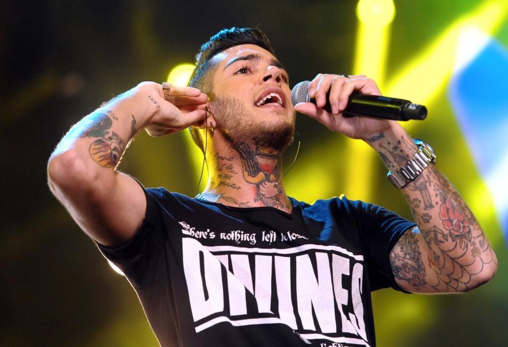 A 105 Mi Casa con Emis Killa, lunedì 13 alle 18.00