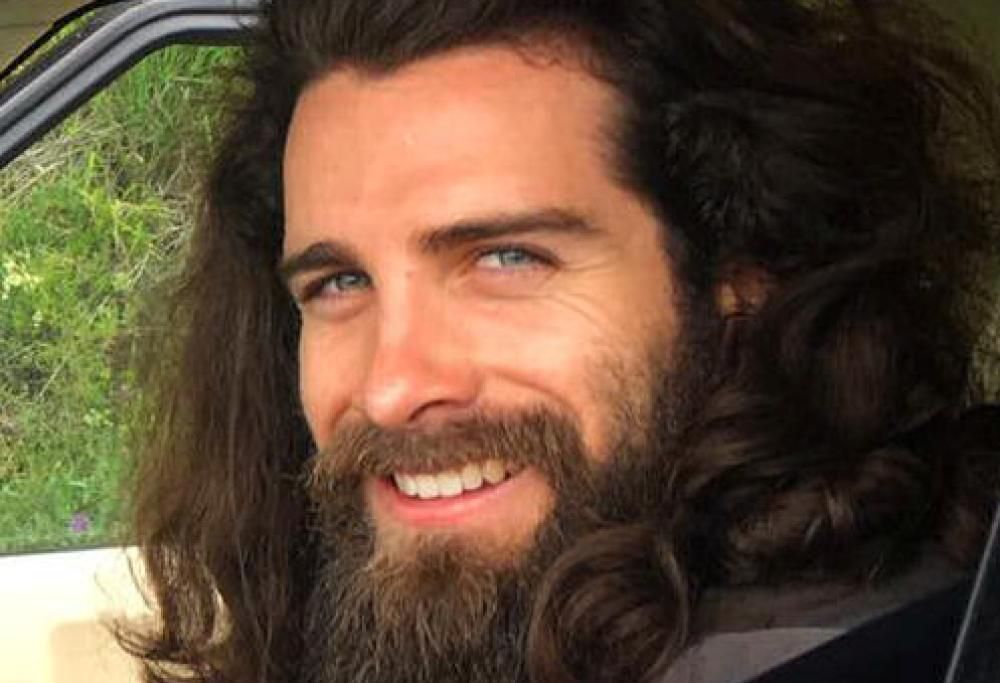 A Kris & Love incontriamo il super modello Luca Sguazzini, sabato alle 10.30