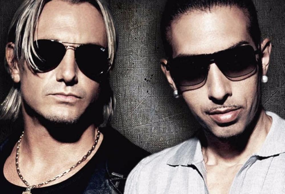 A 105 Mi Casa con i Gemelli DiVersi, martedì 22 alle 18.00!