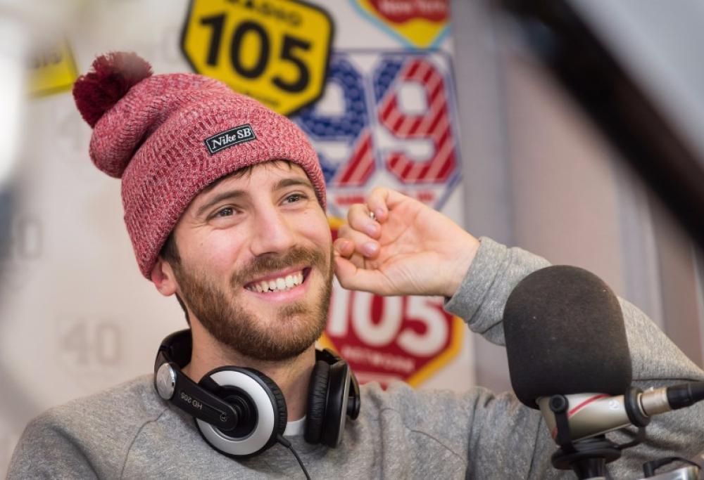 Nicolò De Devitiis a 105 Mi Casa, guarda le foto!