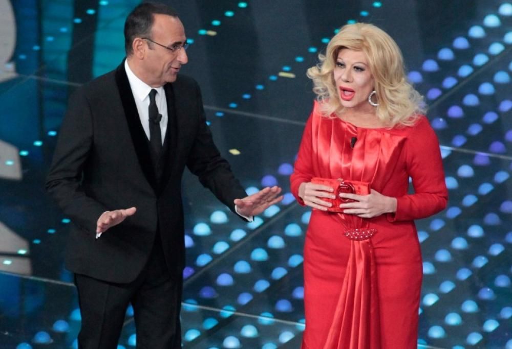 Caso Sandra Milo-Virginia Raffaele, la rabbia della figlia: “Peccato quelle battute, mamma ha 84 anni”