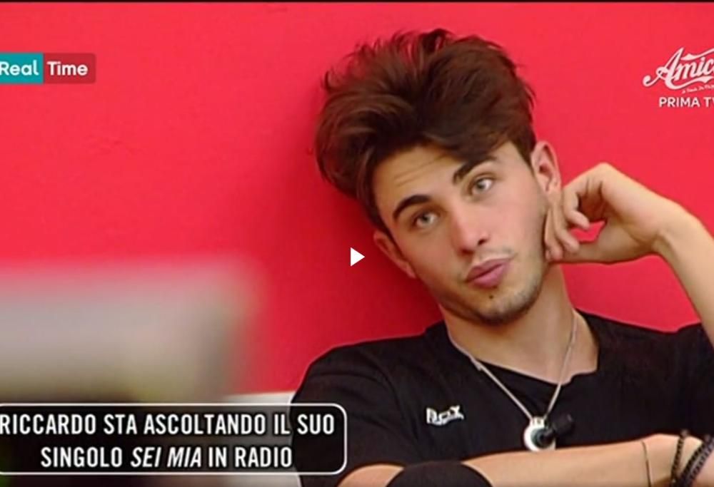 Amici, Riccardo e Thomas: “Siamo su Radio 105!”
