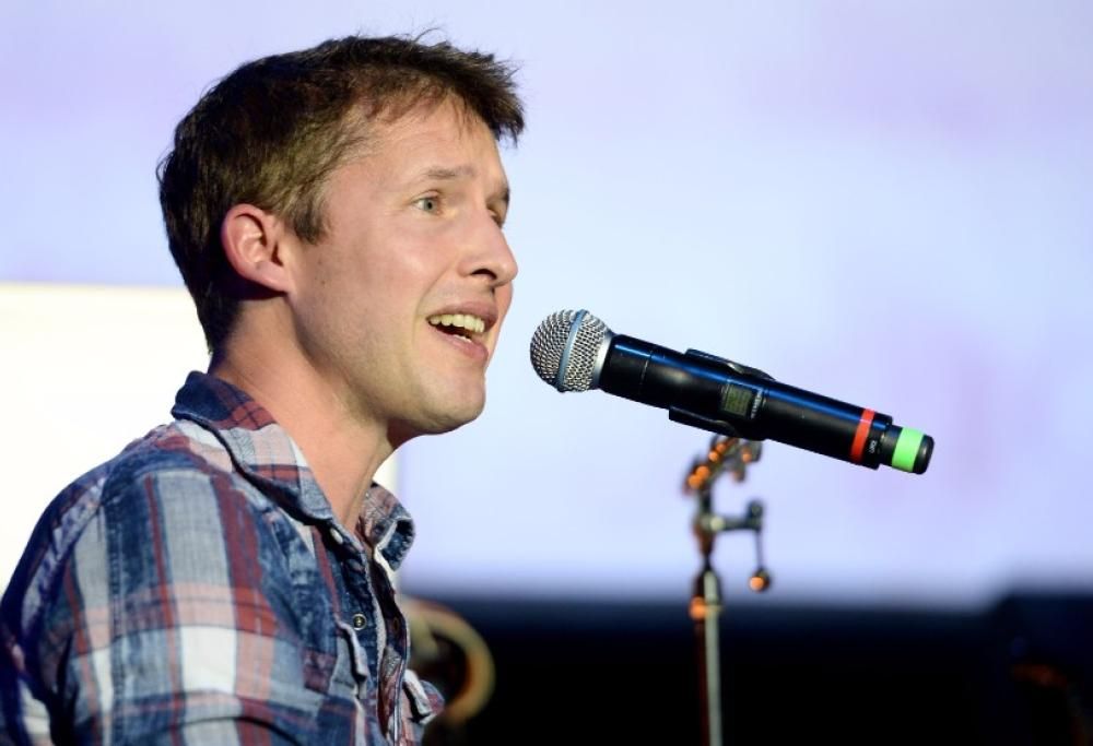 James Blunt ora a 105 Friends!