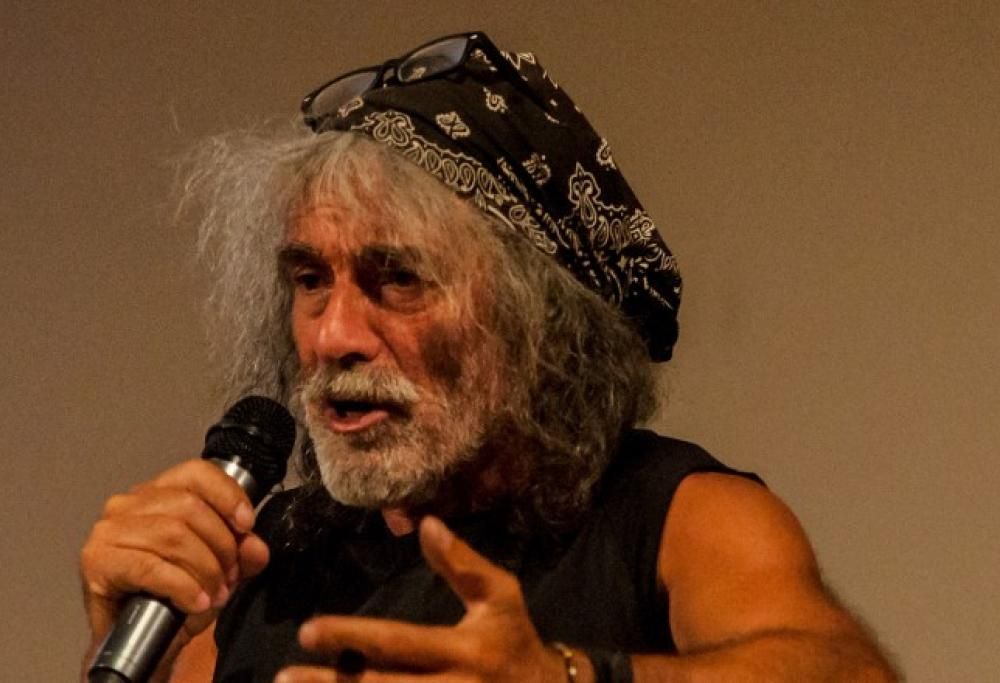 A 105 Friends Mauro Corona presenta “Quasi Niente”