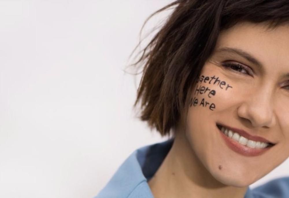 Elisa: si intitola “Ogni Istante” il nuovo inedito per i 20 anni di carriera