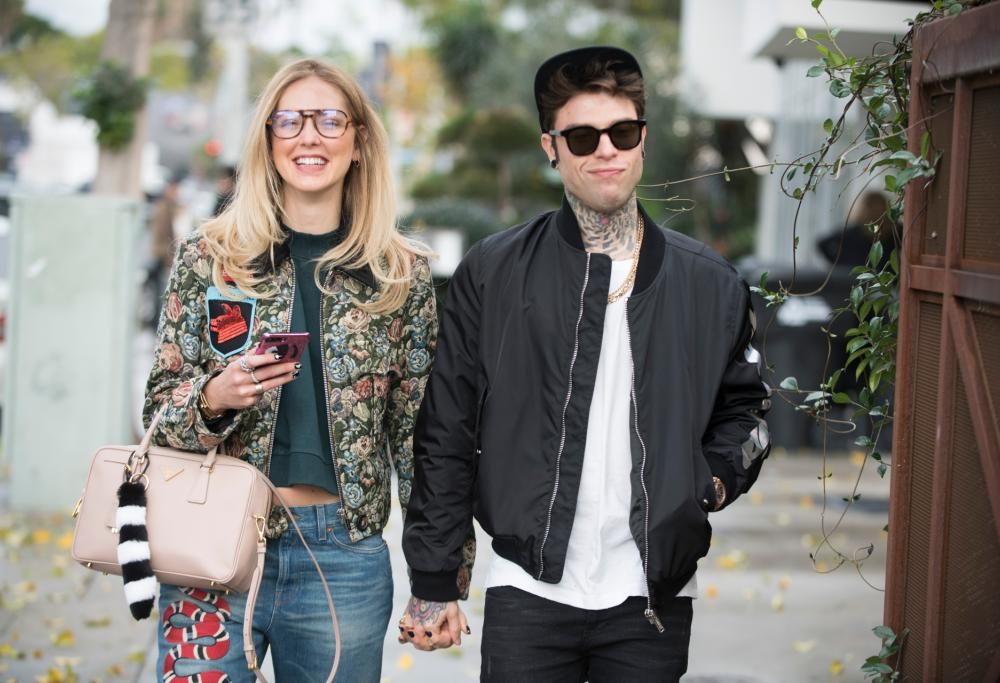 Fedez e Chiara Ferragni: nozze in estate, parto a marzo. Le ultime indiscrezioni
