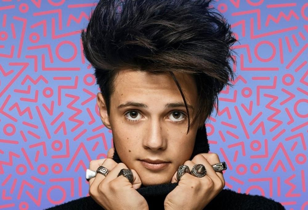 Amici, Thomas: il primo singolo del nuovo album si chiama “È un attimo”