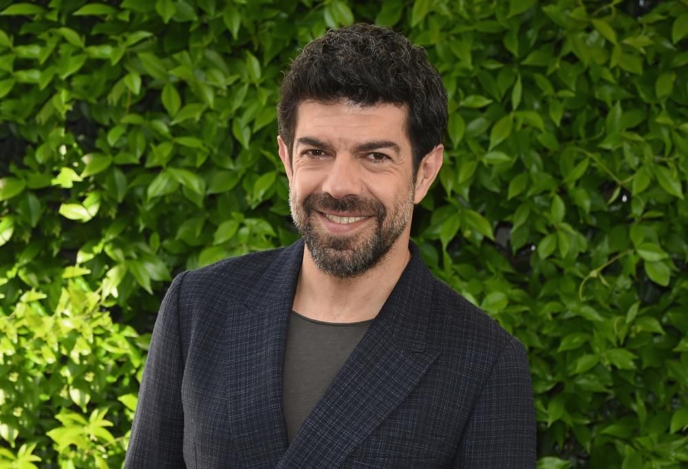 Sanremo 2018, c’è anche Pierfrancesco Favino con Baglioni e la Hunziker