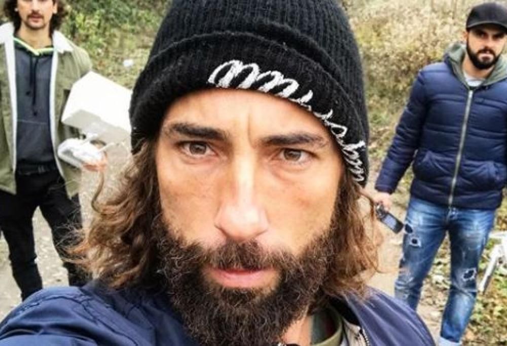 Vittorio Brumotti aggredito a Milano durante un servizio per ‘Striscia la notizia’
