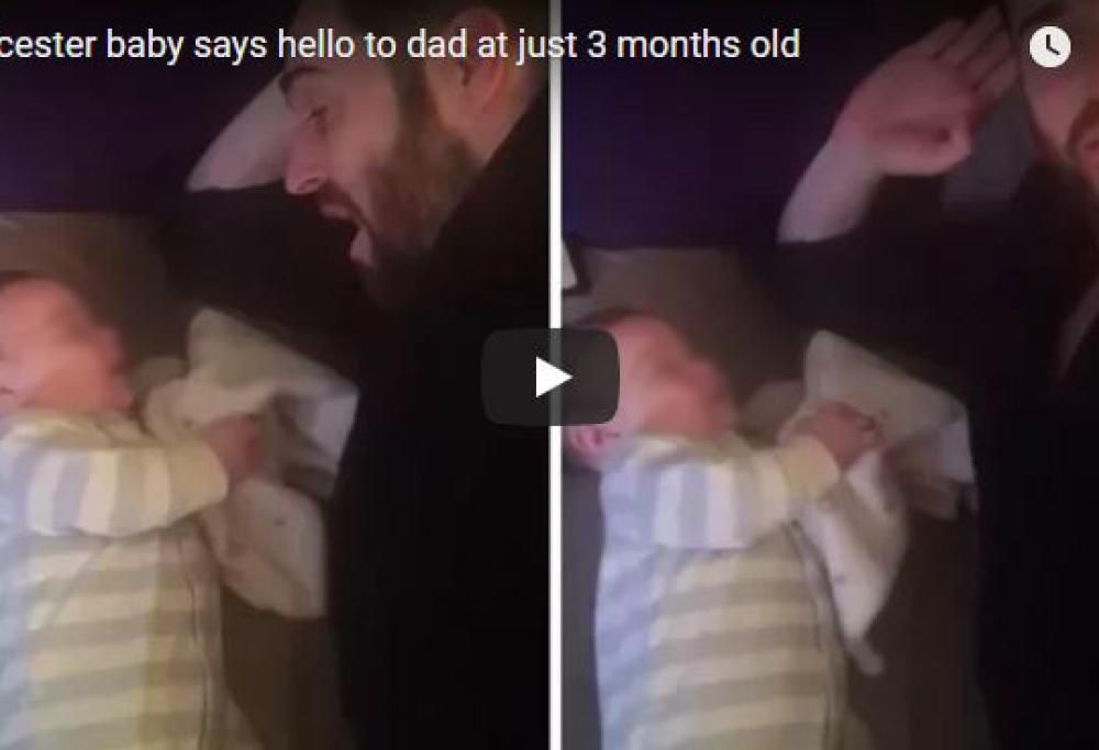 Un neonato di 3 mesi risponde “Hello” lasciando il padre sbalordito